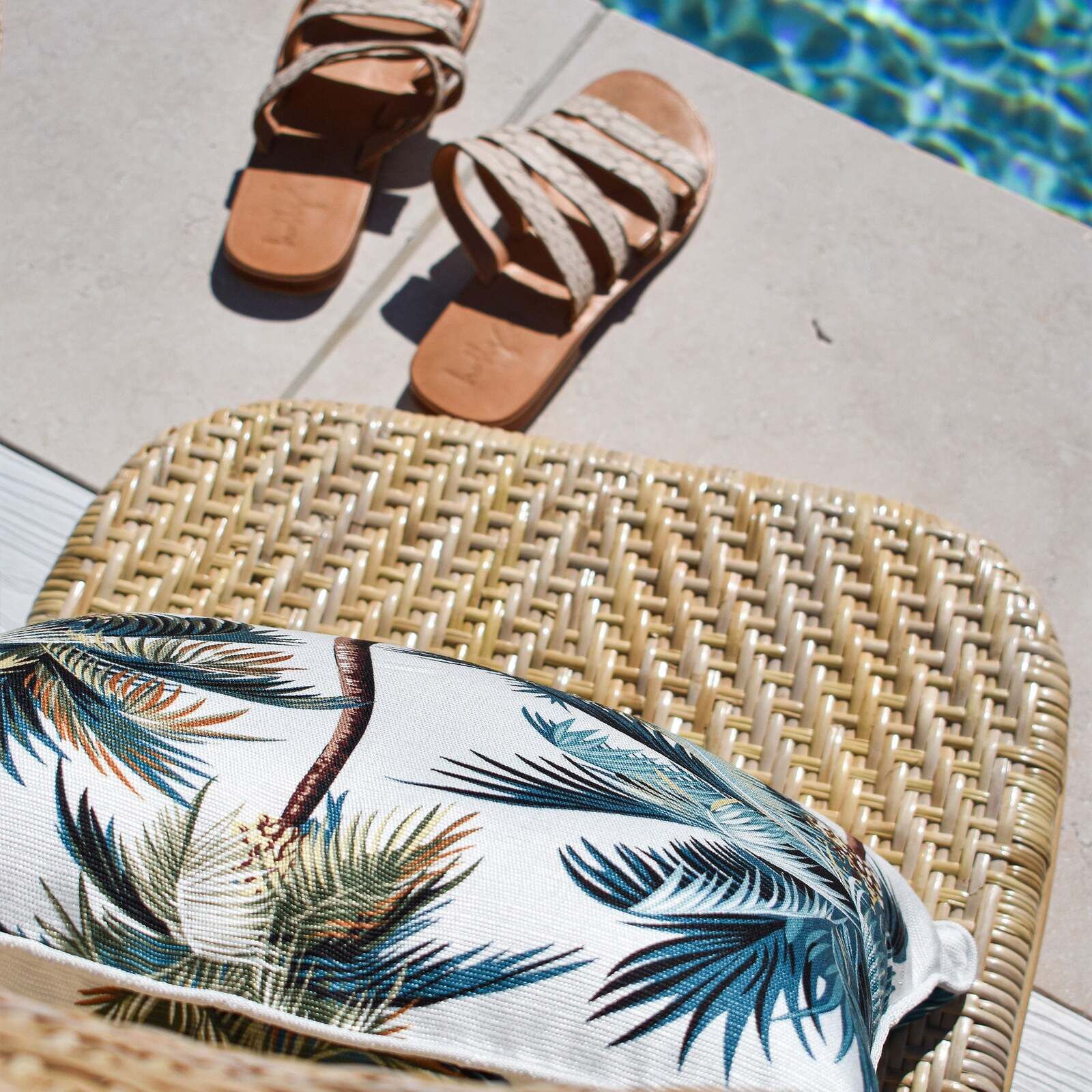 Cushion Cover-With Piping-Palm Trees White Price