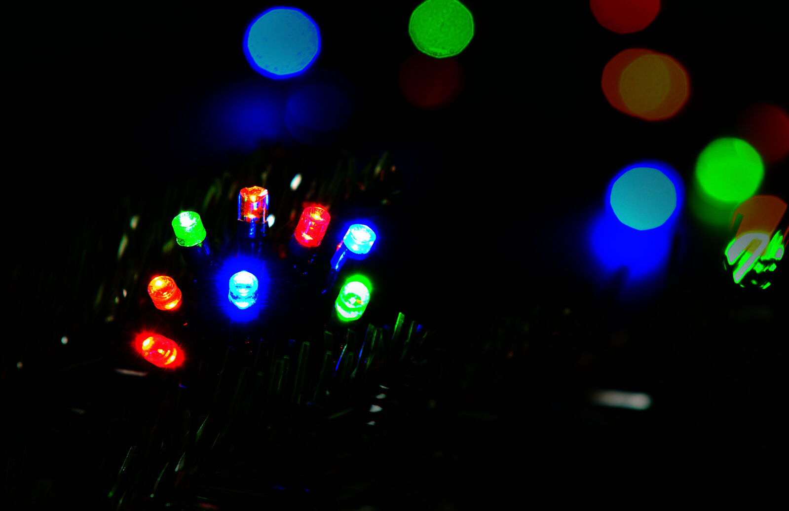 300 Multi Colour Solar LED string lights Price