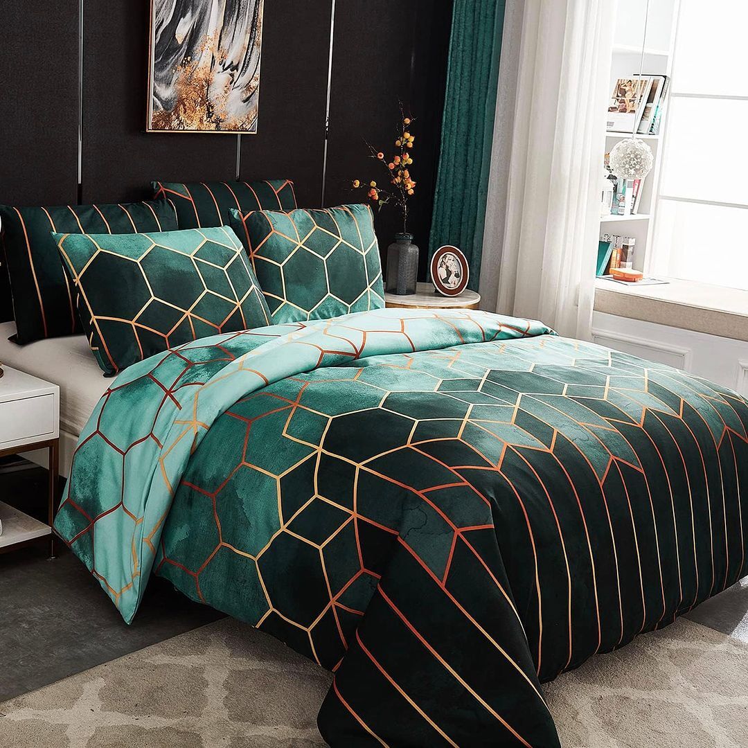 Giverny Quilt Cover Set - Super King Size Price