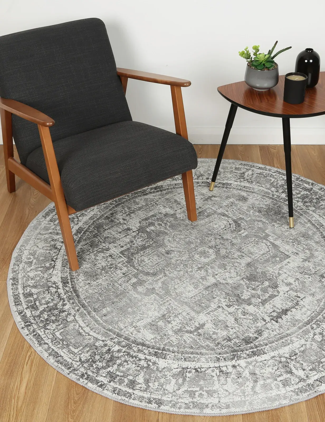 vintage-crown-chilaz-grey-distressed-vintage-round-rug 180x180 Price