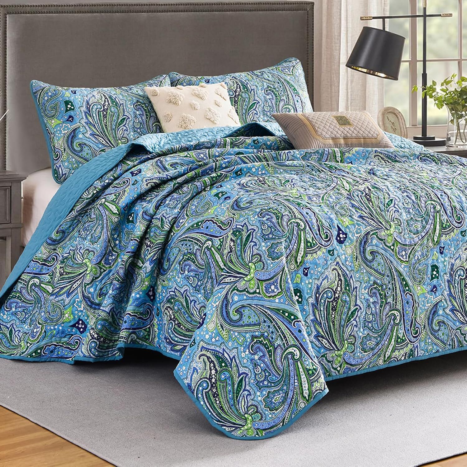 Richly Textured Quilted Coverlet and Pillowcases Set: Embrace the Comfort - Queen size Price