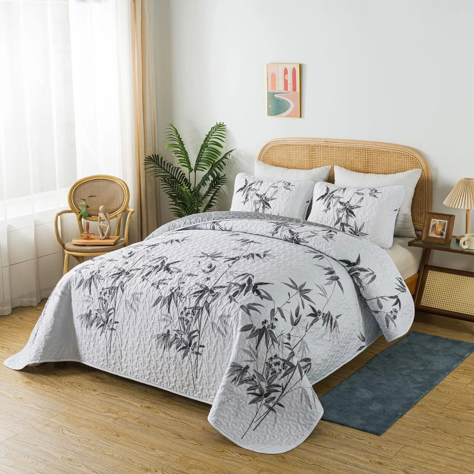 Finely Quilted Bedspread and Pillowcases Set: A Blend of Art and Comfort - Queen size Price