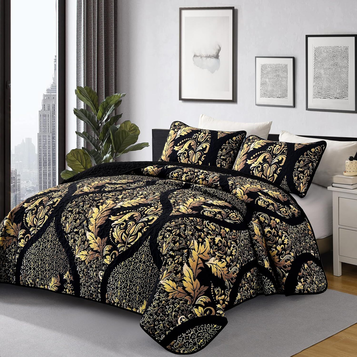 Luminous Quilted Coverlet and Pillowcases Set: Brighten Your Bedroom Atmosphere - Queen size Price