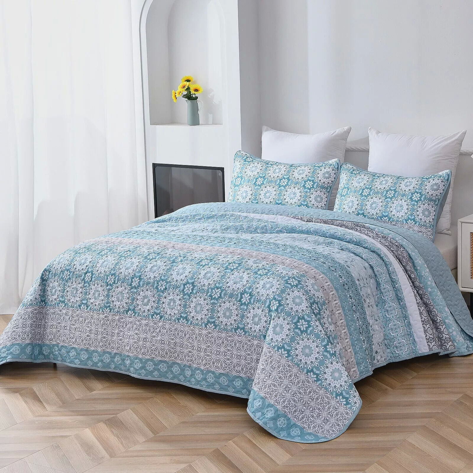 Peaceful Quilted coverlet and pillowcovers set: Relax and Unwind - Queen size Price