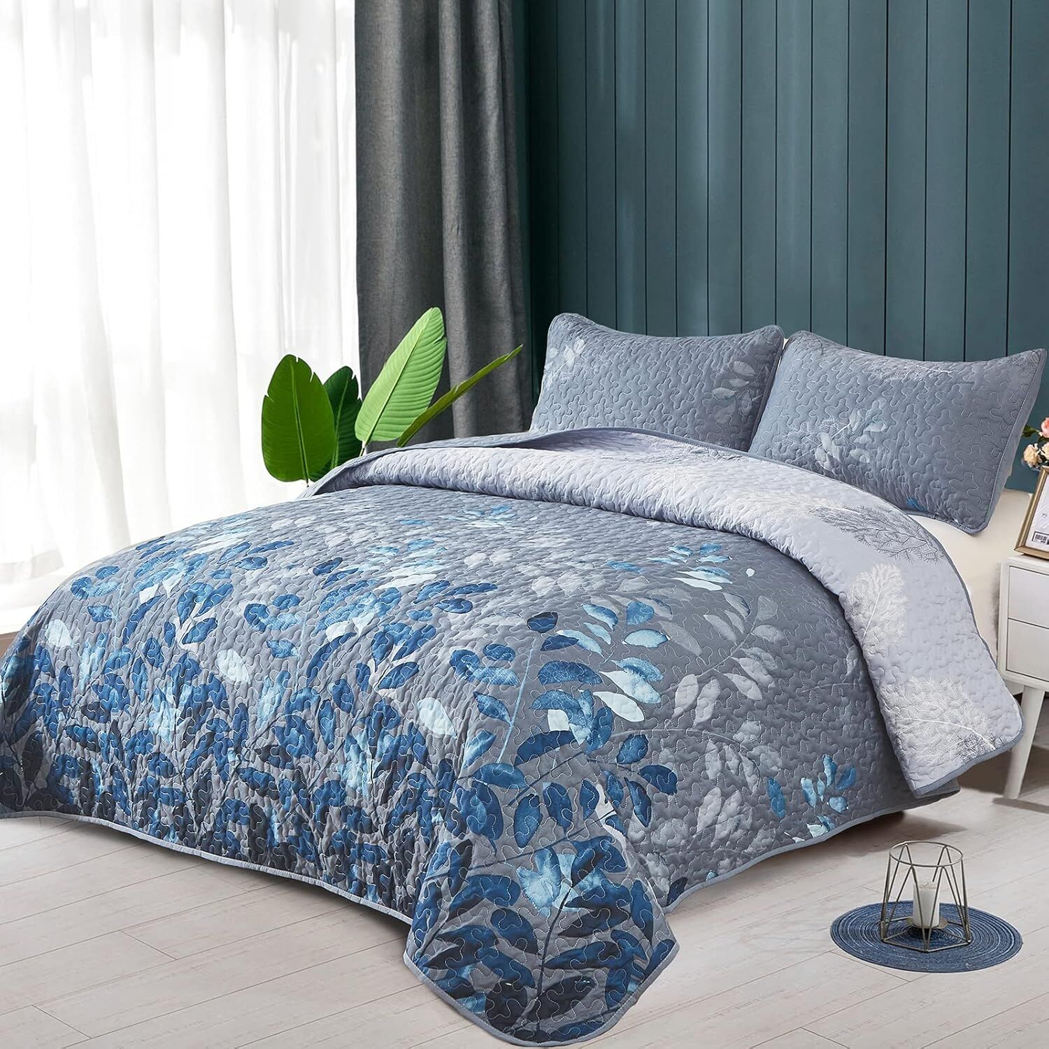 Nostalgic Quilted coverlet and pillowcovers set: Classic and Timeless - Queen size Price