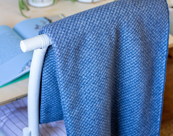 Chiswick Throw - Merino Wool/Cashmere - Navy Price