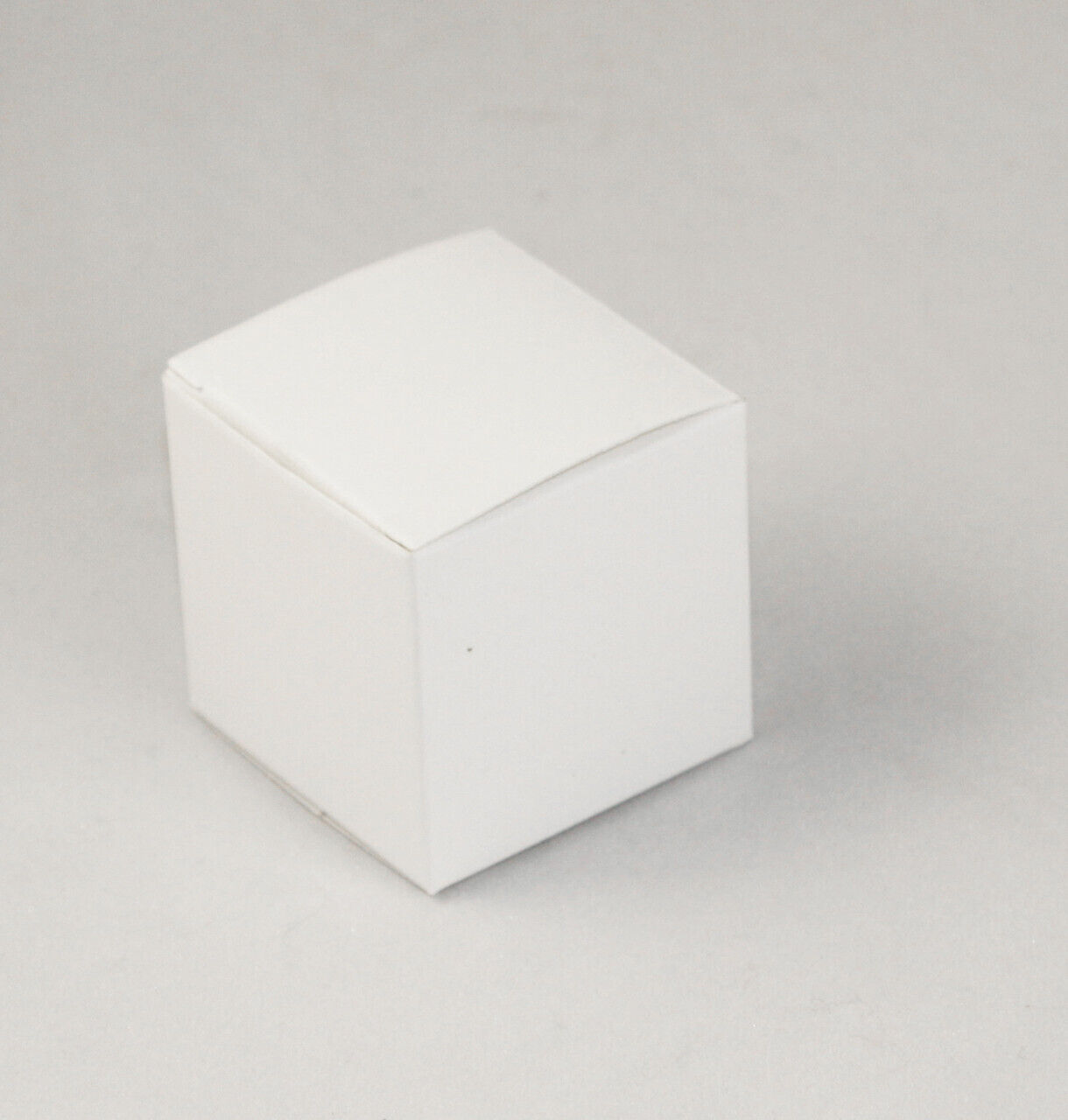 50 Pack of White 5cm Square Cube Card Gift Box - Folding Packaging Small rectangle/square Boxes for Wedding Jewelry Gift Party Favor Model Candy Choco Price