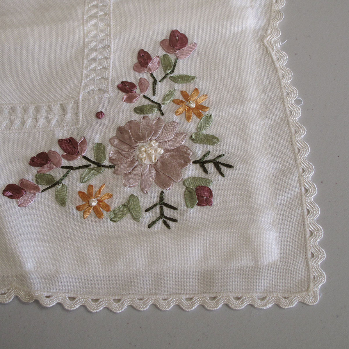 Victoriana White Applique Embroidered Cushion Cover 45 x 45 cm Price