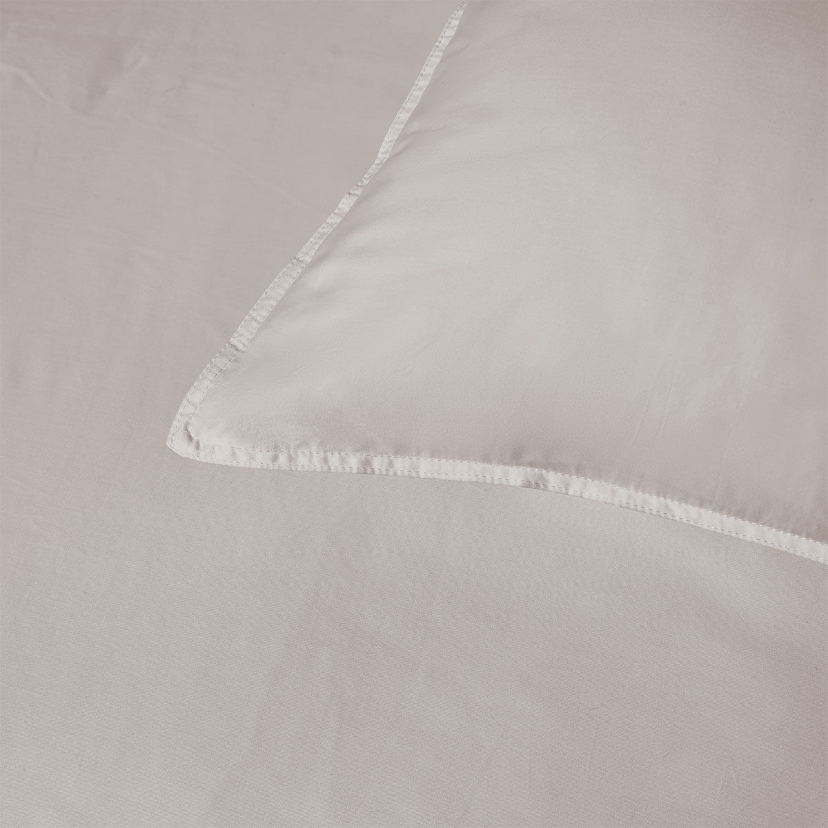 Accessorize White 400TC White Bamboo Cotton Double Stitched Quilt Cover Set Super King Price