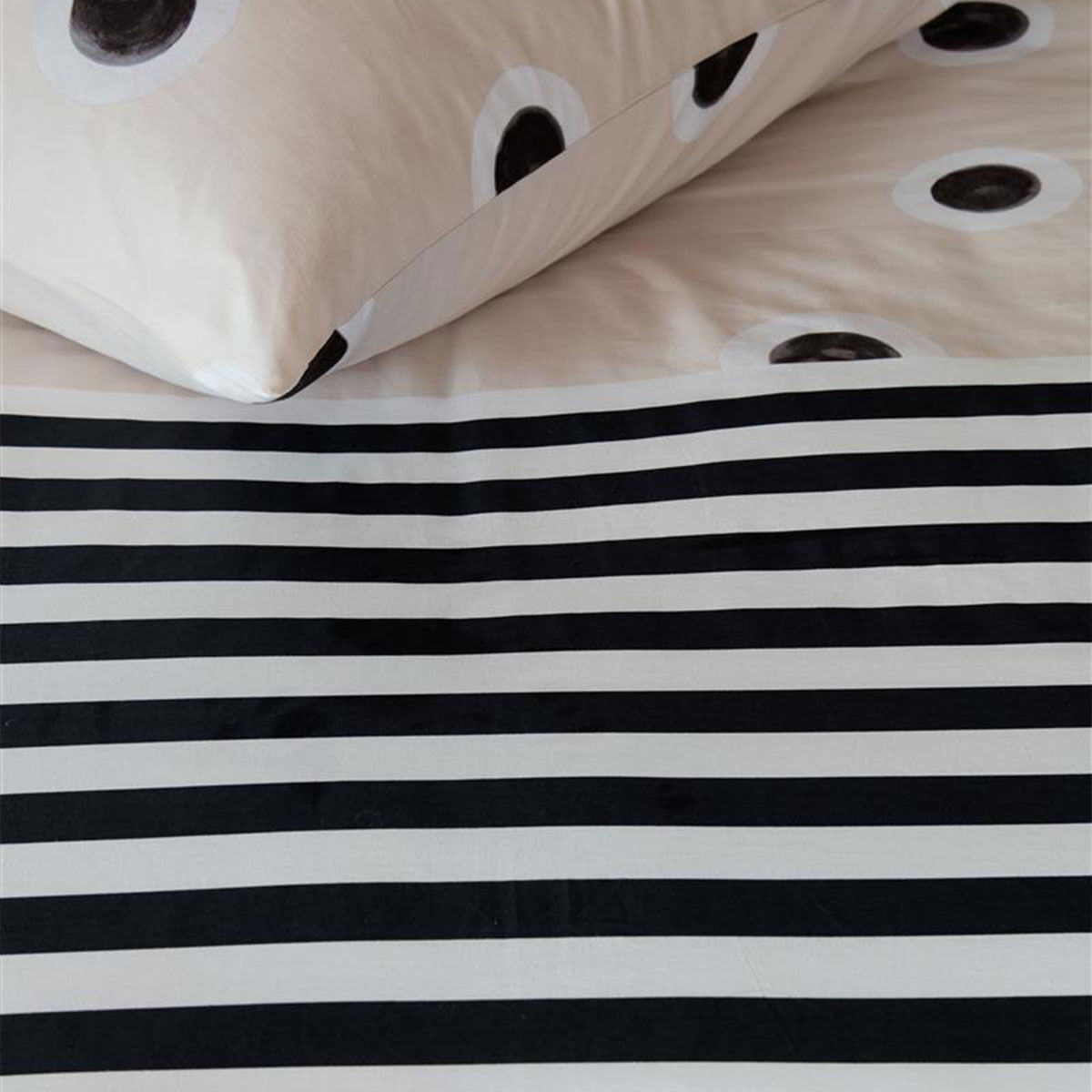 Stripe and Eye Natural Cotton Quilt Cover Set King Price