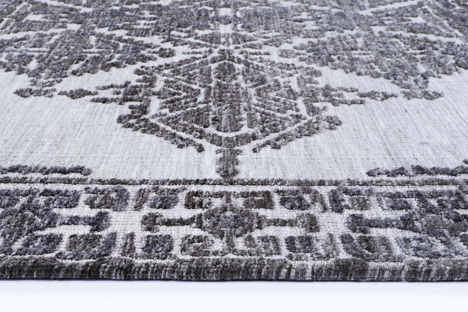 Amritsar AMRI03 Grey 160x230 Price