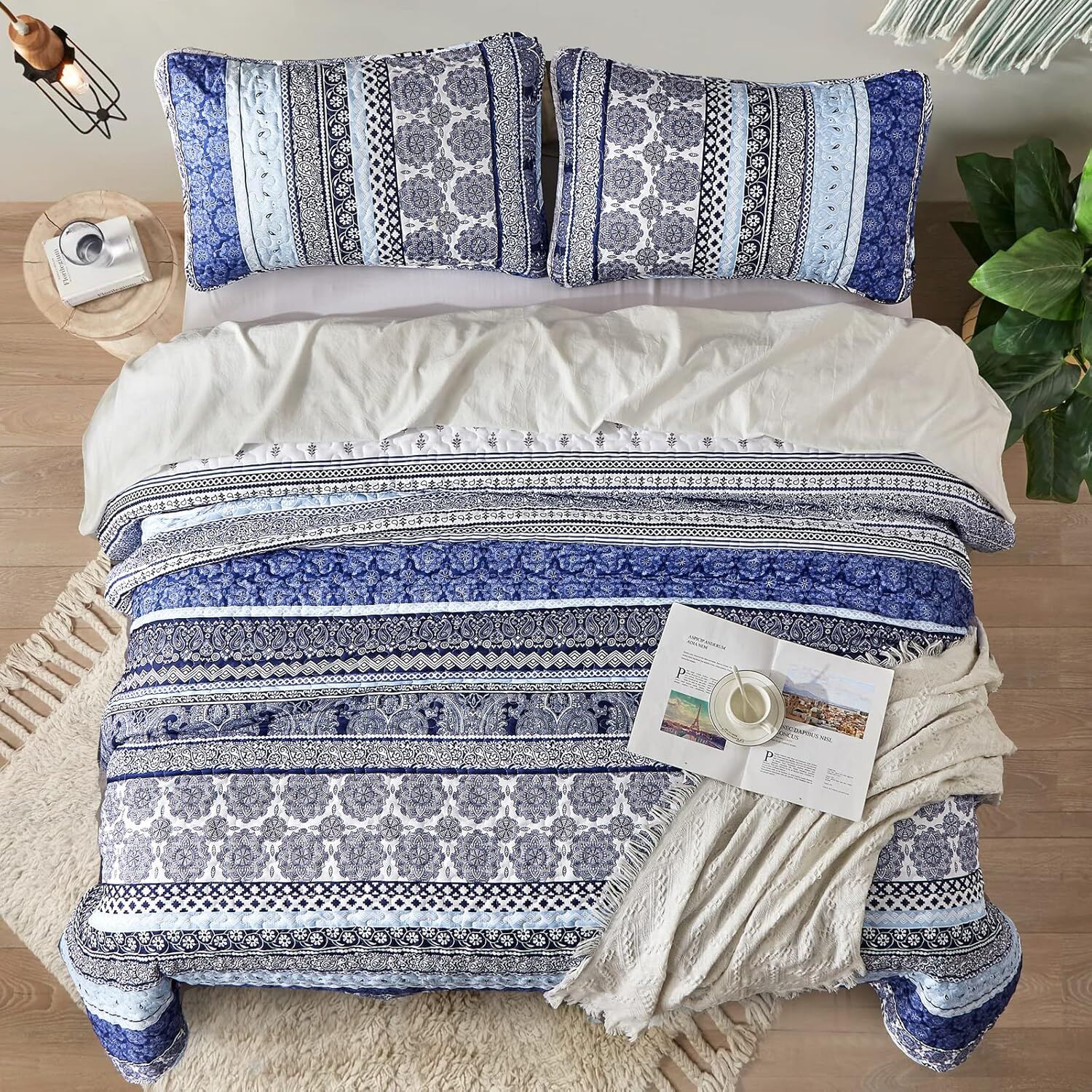 Sophisticated Quilted Coverlet and Pillowcases Set: A Timeless Addition - Queen size Price