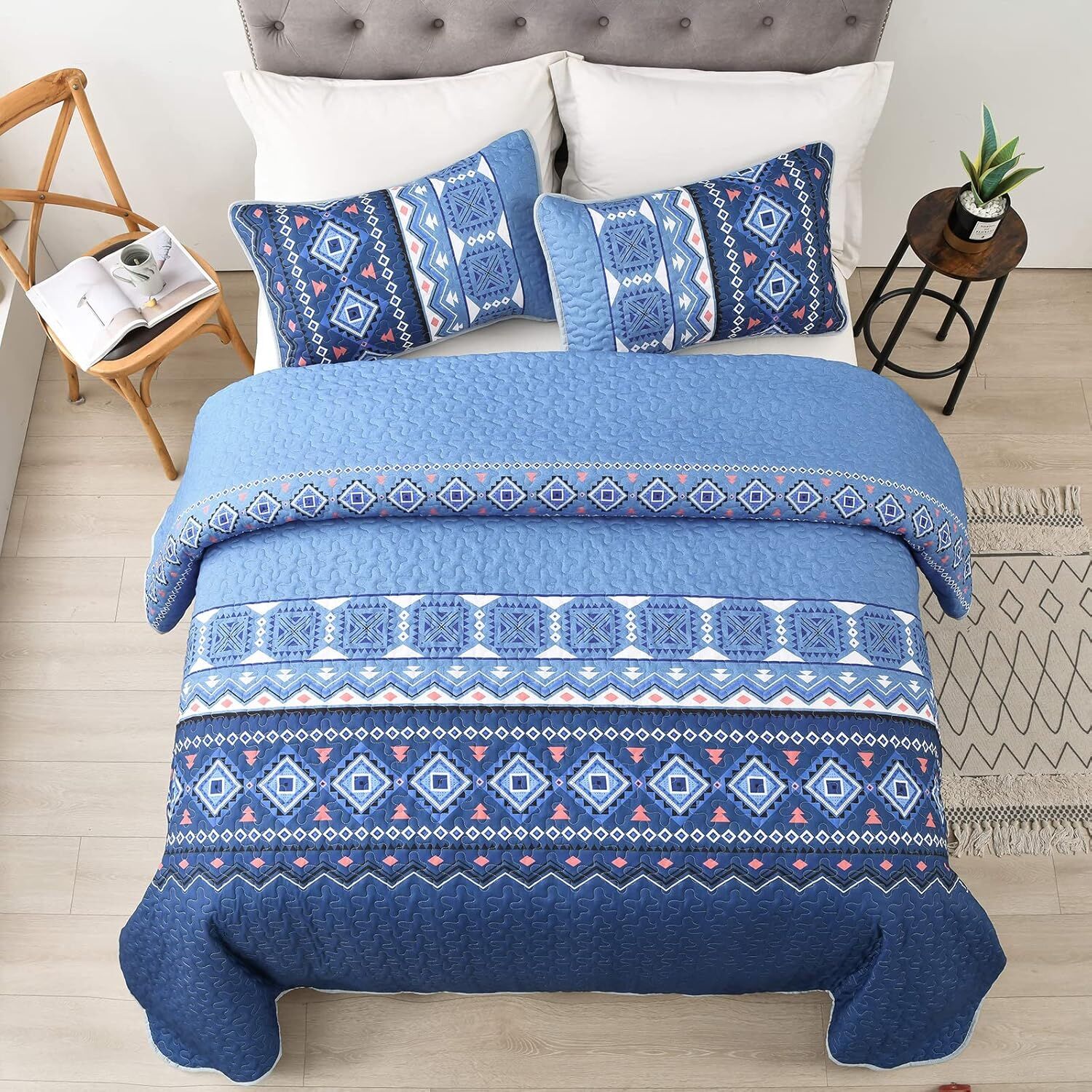 Nature Lover's Quilted bedspread and pillowcovers set: Inspired by the Outdoors - Queen size Price