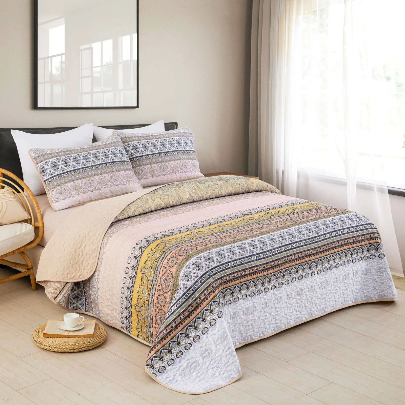Crafted Quilted Bedspread and Pillowcases Set: A Testament to Skilled Craftsmanship - Queen size Price