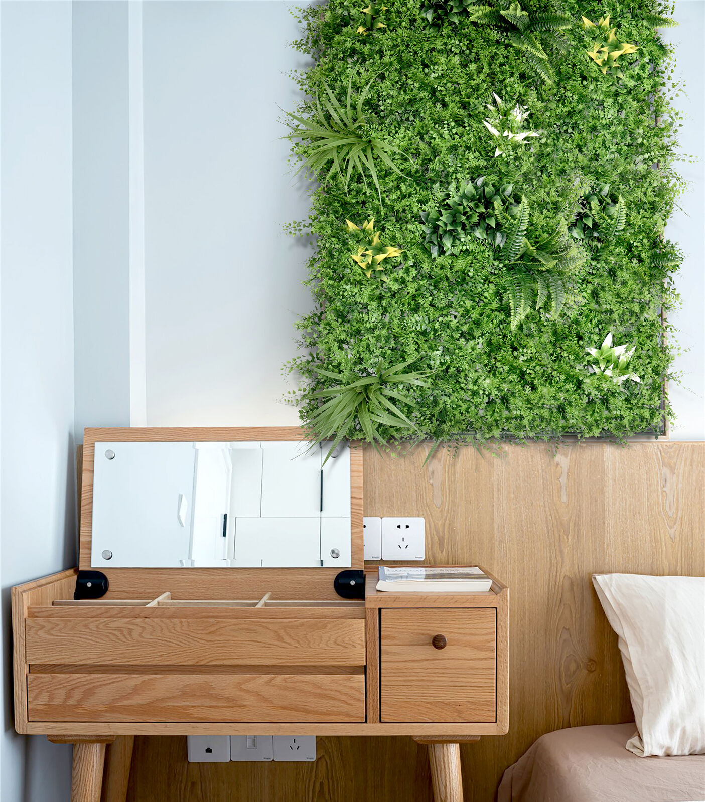 1 SQM Artificial Plant Wall Grass Panels Vertical Garden Foliage Tile Fence 1X1M Green Price