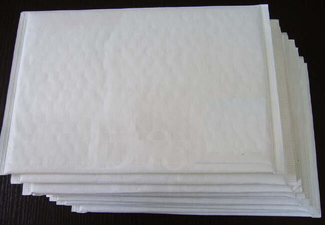 10 Pack of 34*24cm White Padded Mailer Bag Envelope Price