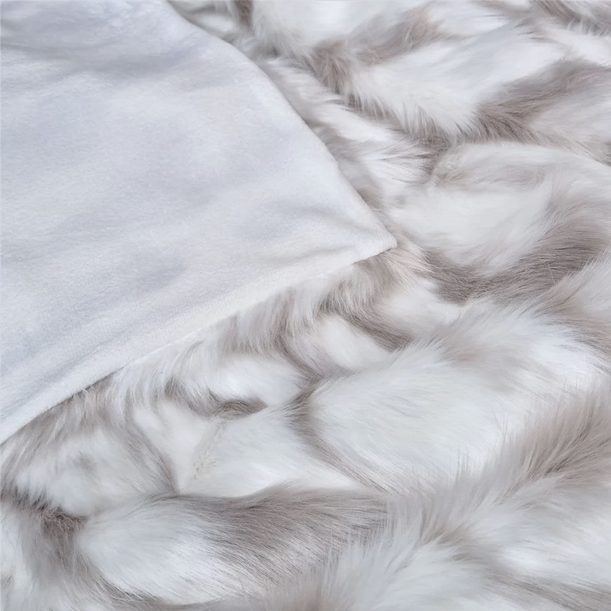 Lynx Wild Cat Faux Fur Throw Rug 130 x 160cm Price