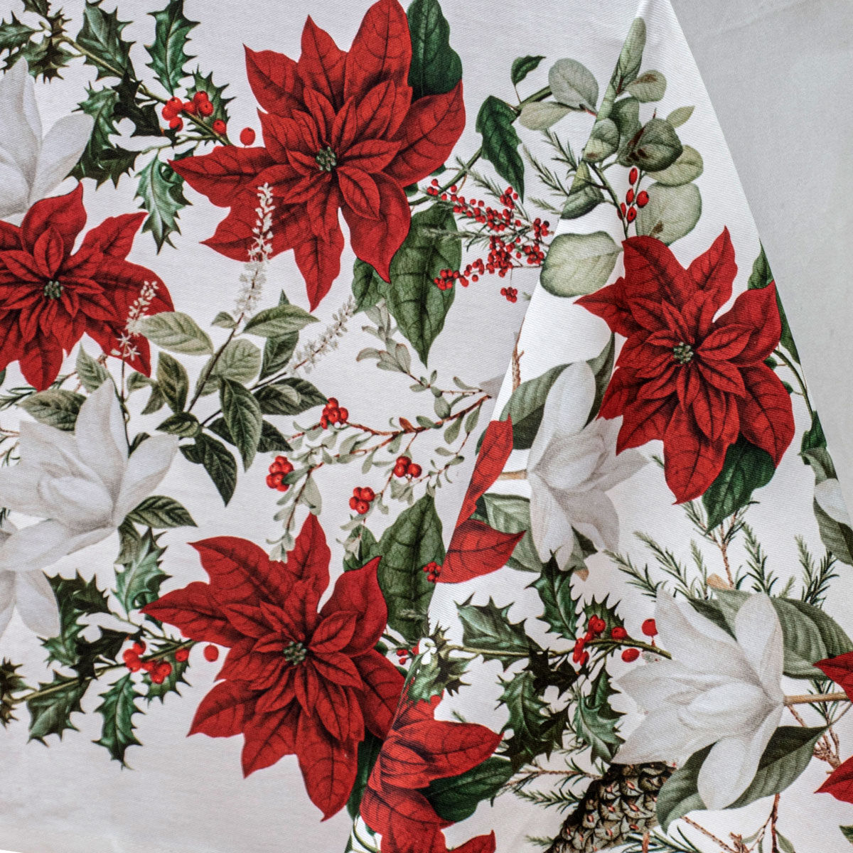100% Cotton Ashdene Poinsettia Festive Christmas Holiday Tablecloth 150 x 230 cm Price