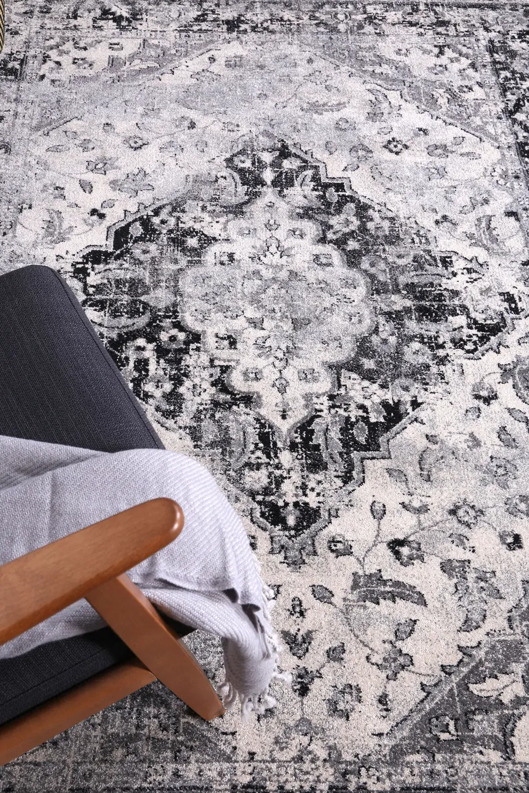 delicate-deli10 160x230 Price