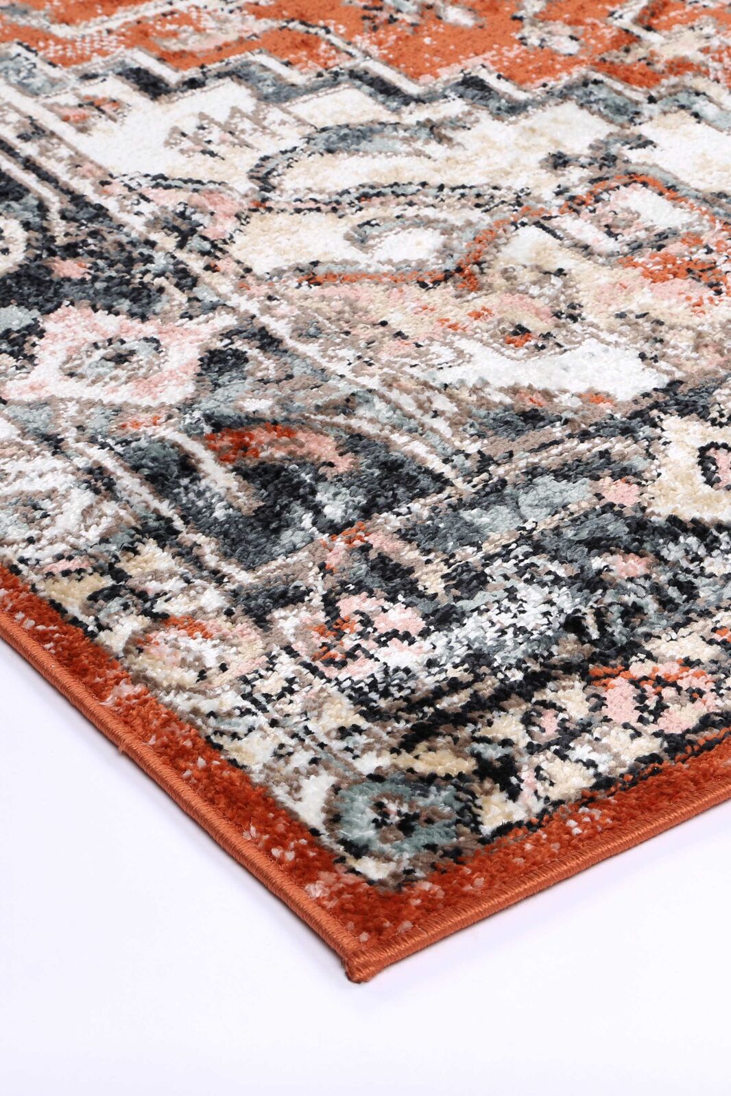 estate-esta17-terra 240x330 Price