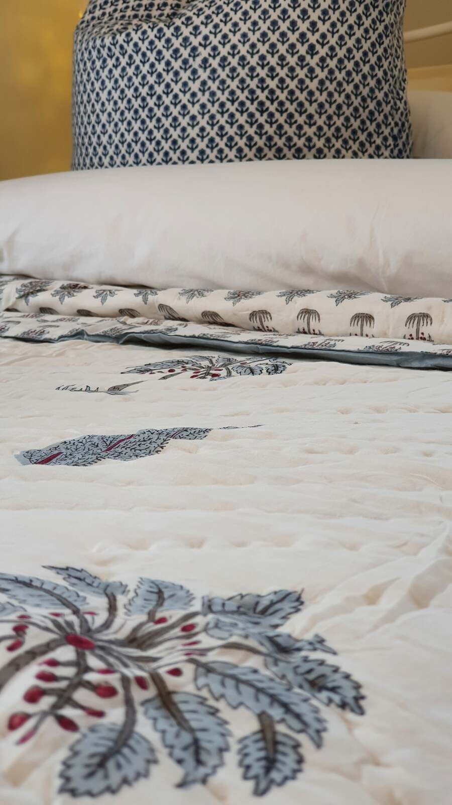 Kolka Palm & Pine Reversible Quilt 100% Cotton Blue - King Size Price