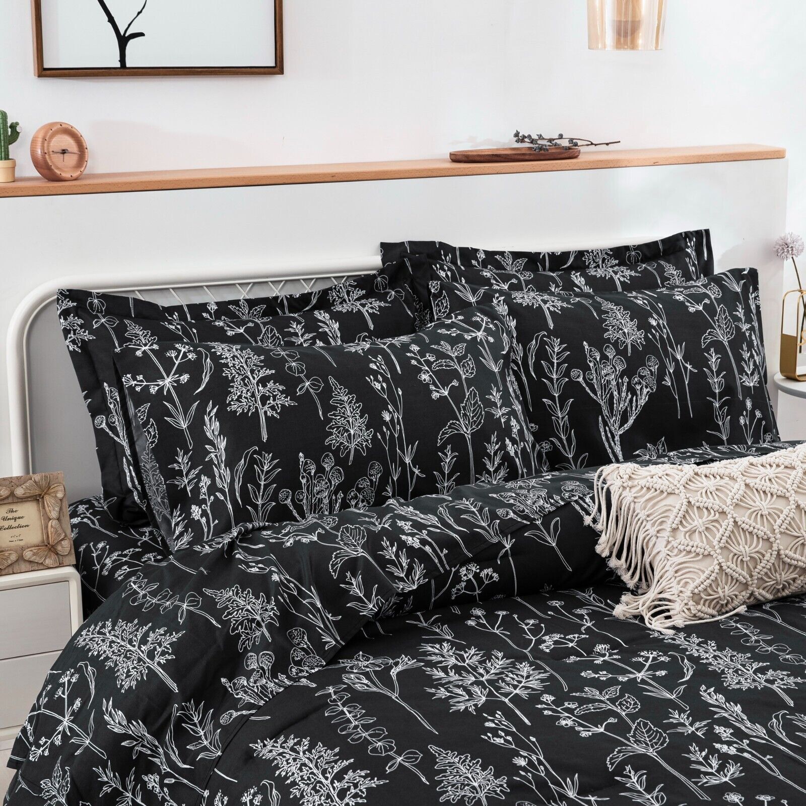 Floral Leaves Comforter Set, King Size, Microfiber Quilted Bedding with Pillowcase Price