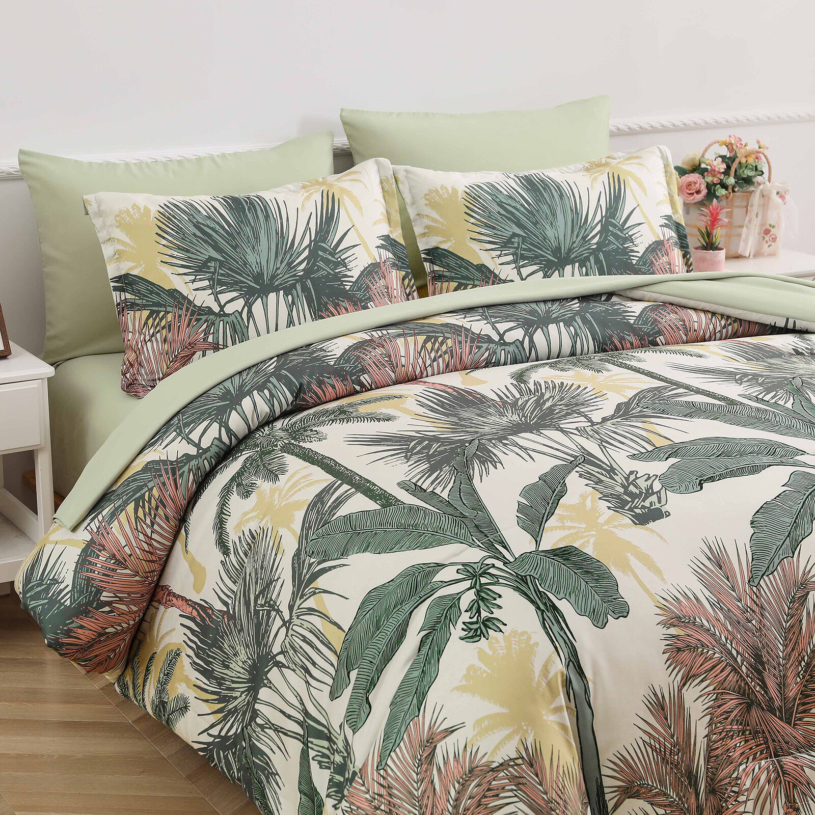 Soft Floral Leaf Comforter Set, King Size, Warm Quilted Bedding with Pillowcases Price