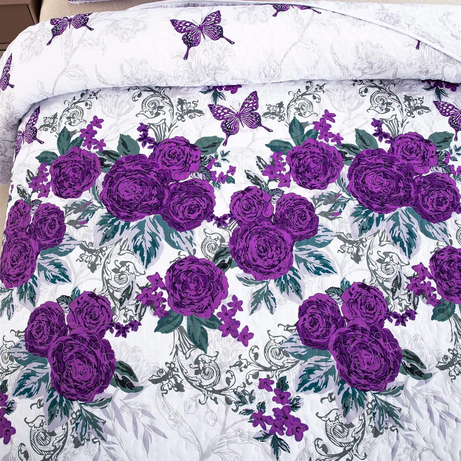 Eclectic Quilted coverlet and pillowcovers set: Add Unique Flair - Queen size Price