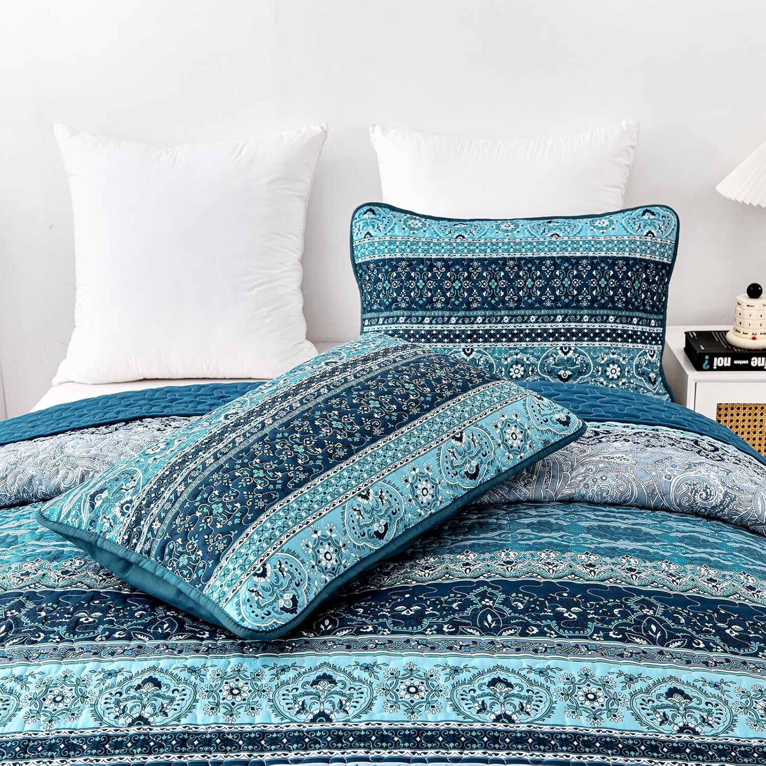 Opalescent Quilted coverlet and pillowcovers set: Shimmering Beauty - Queen size Price