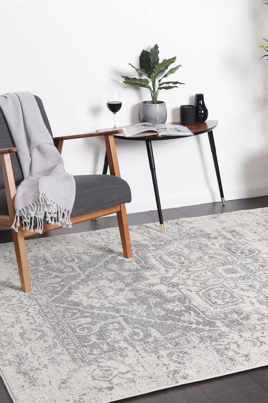 delicate-audrey-ivory-grey-rug 160x230 Price