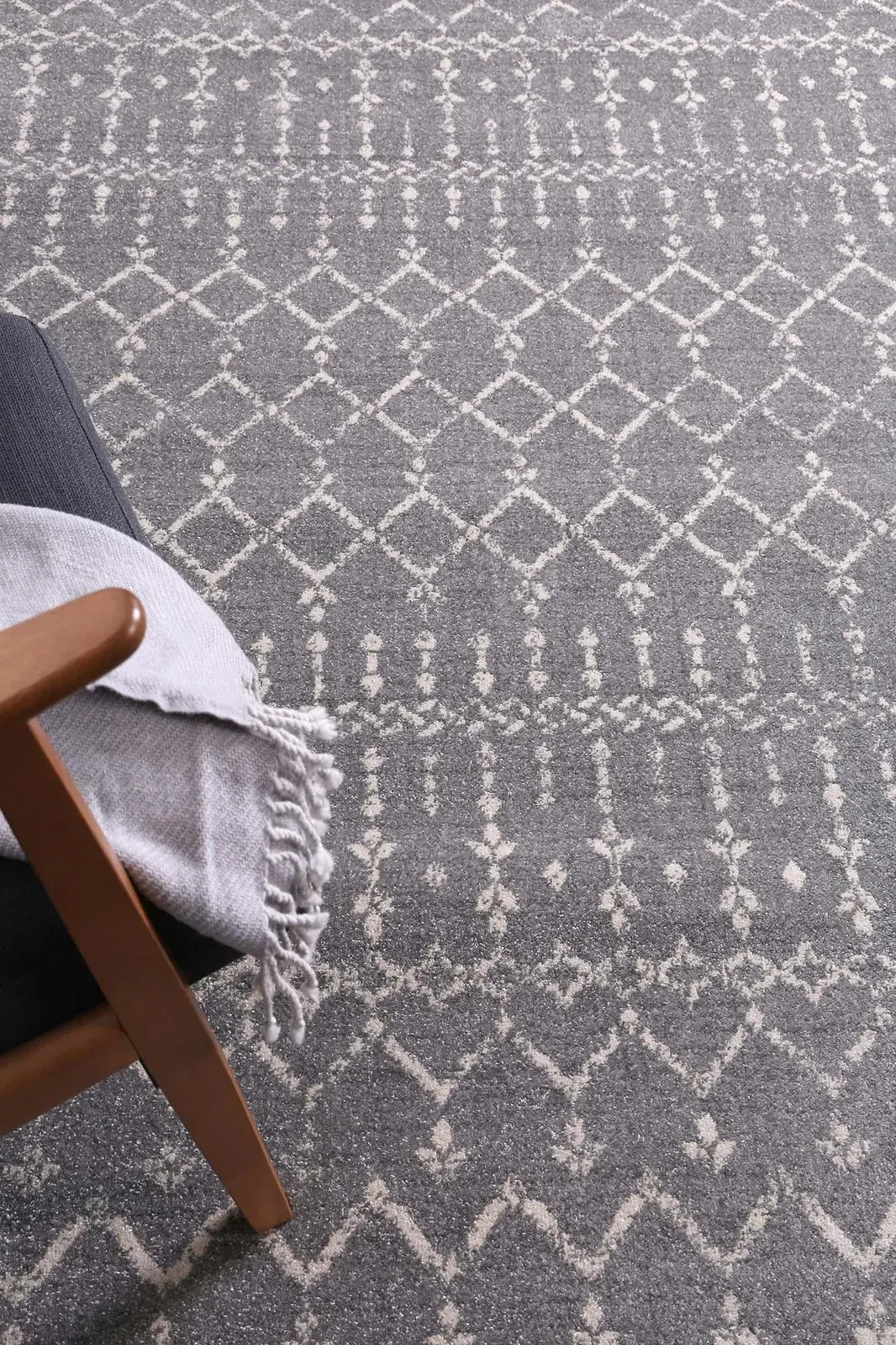 delicate-cassiday-grey-ivory-rug 300x400 Price