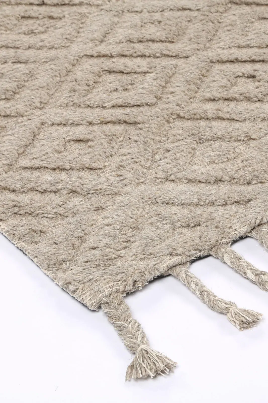 Goa D4 - ASH 200x290 Price