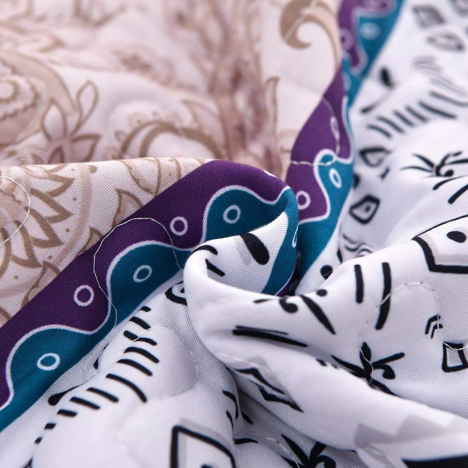 Hygge Quilted bedspread and pillowcovers set: Embrace Cozy Living - Queen size Price