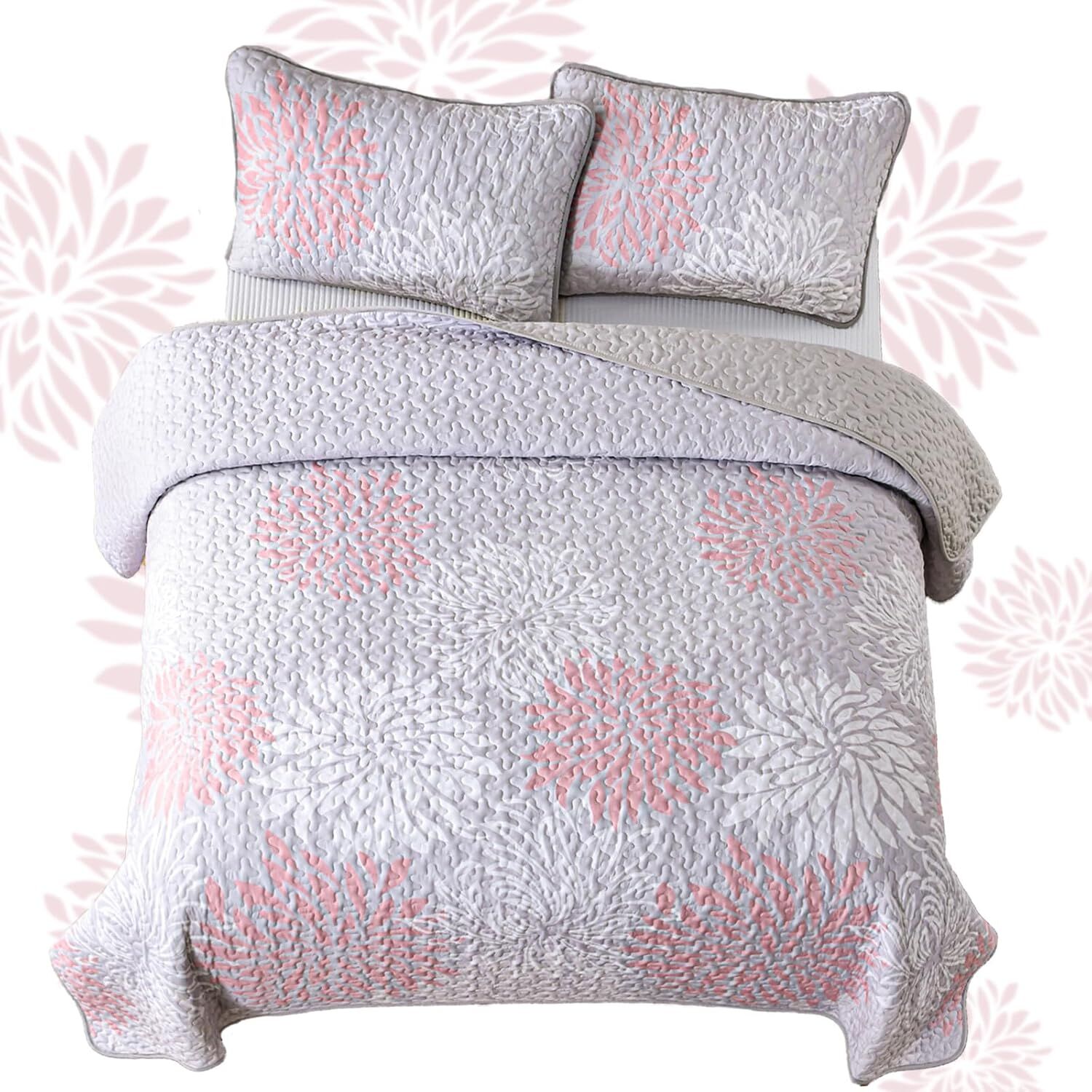Mosaic Quilted coverlet and pillowcovers set: Unique Patchwork Design - Queen size Price