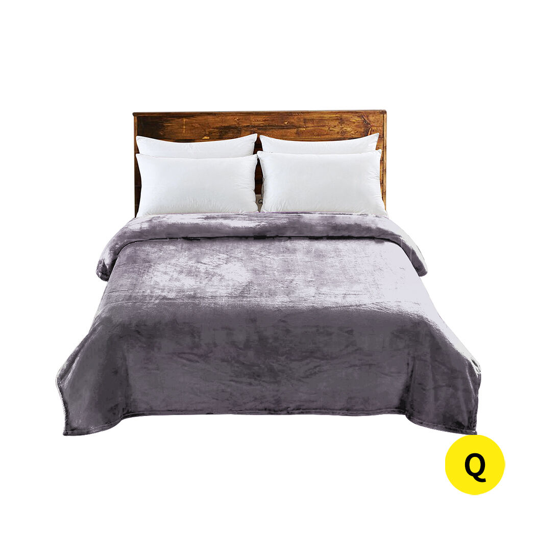 320GSM Ultra Soft Mink Blanket Warm Throw Price
