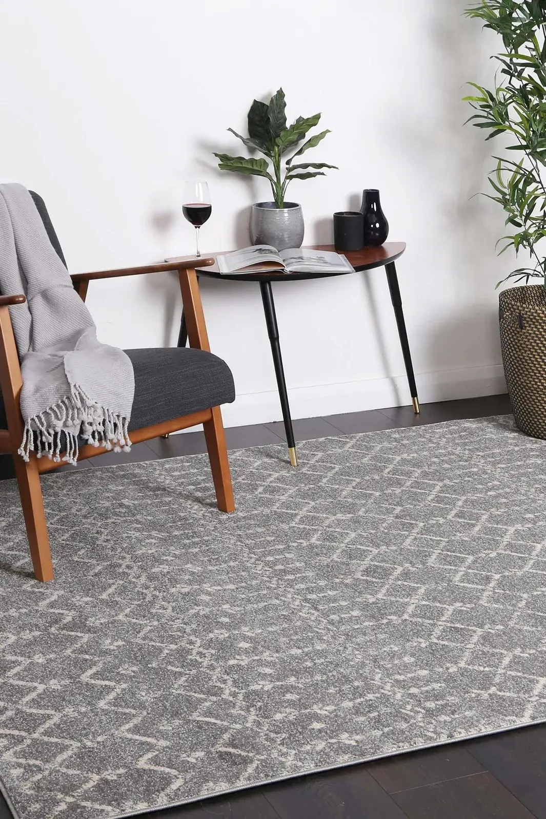 delicate-cassiday-grey-ivory-rug 240x330 Price