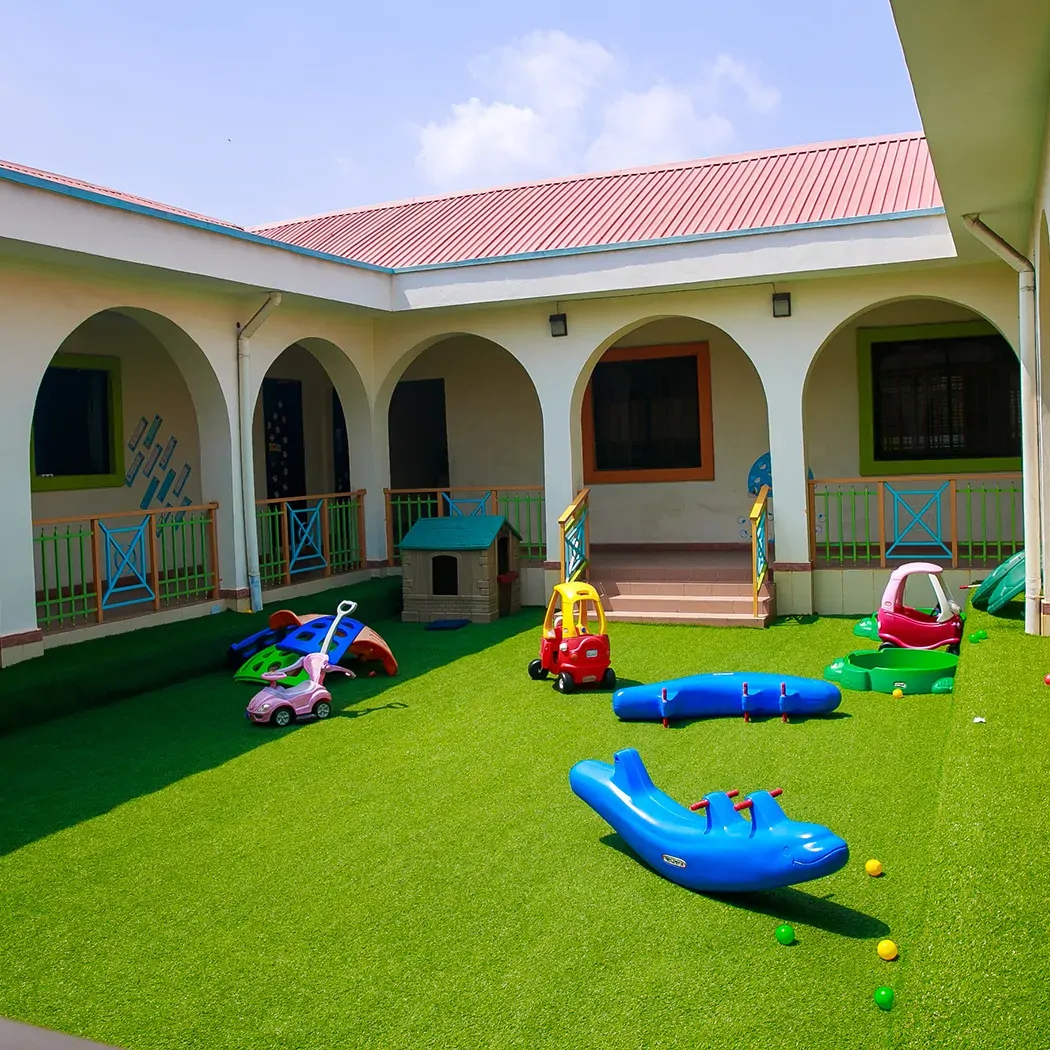 Artificial Grass Fake Lawn Flooring Outdoor Synthetic Turf Plant Price