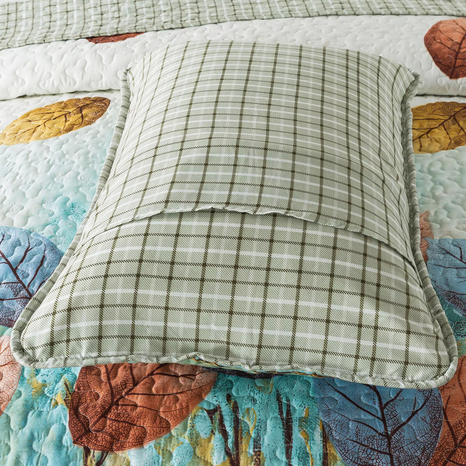 Majestic Quilted bedspread and pillowcovers set: Enhance Your Sleep Experience - Queen size Price