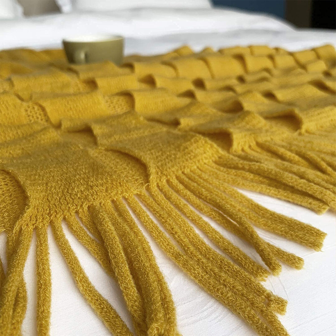 Textured Knitted Throw Blanket Warm Cozy Woven Cover Couch Bed Sofa Home Decor with Tassels Price