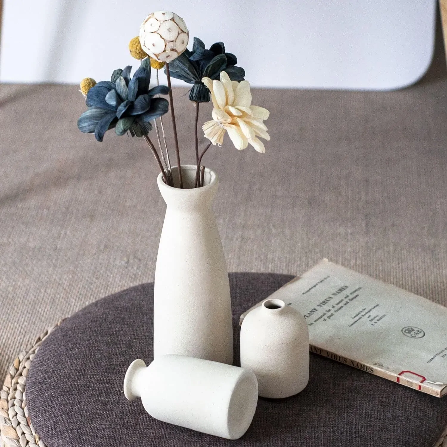Ceramic Set of 3 Modern White Vases for Home D?cor Price