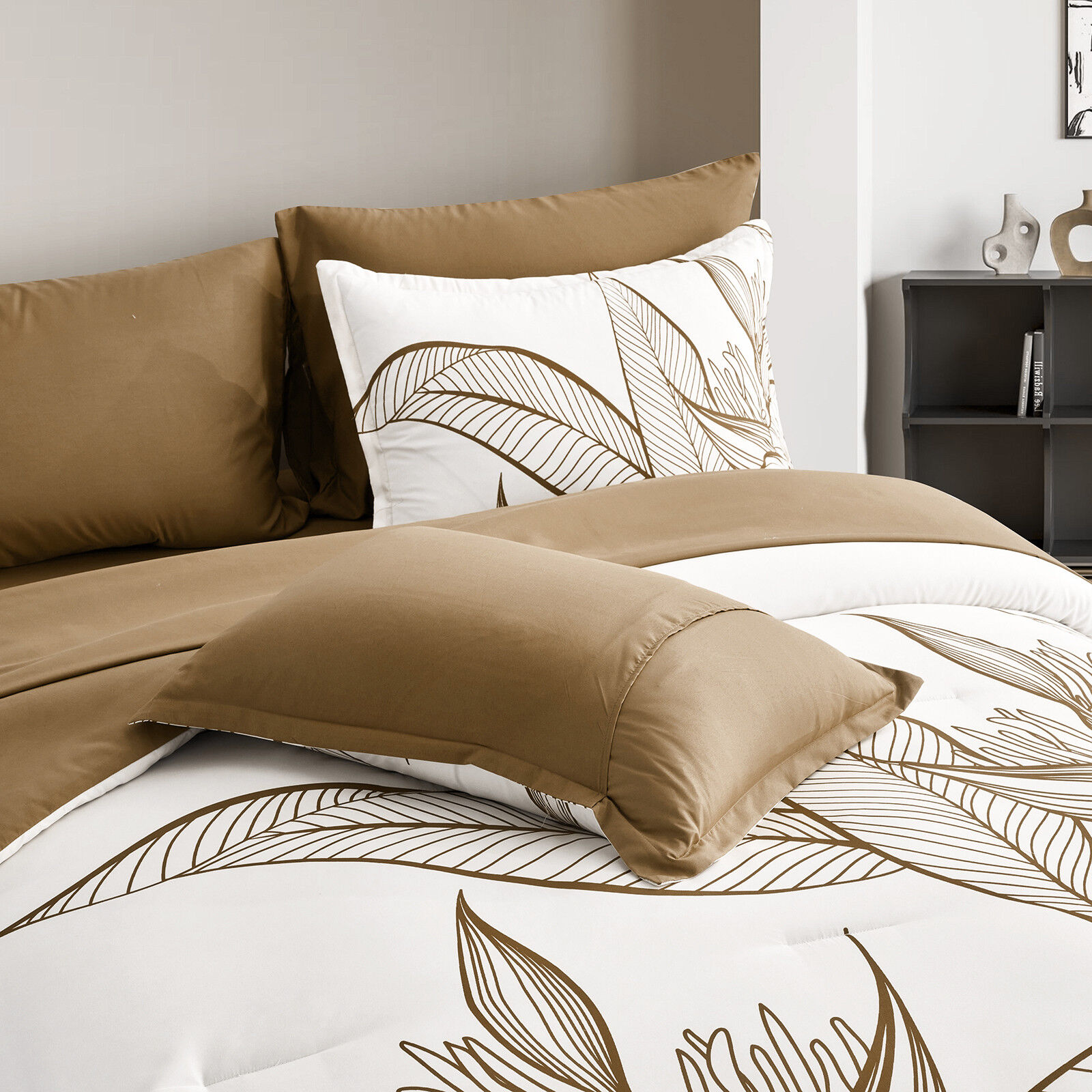 SOFT Floral Comforter Set, King Size, Plush Winter Bedding with Pillowcases Price