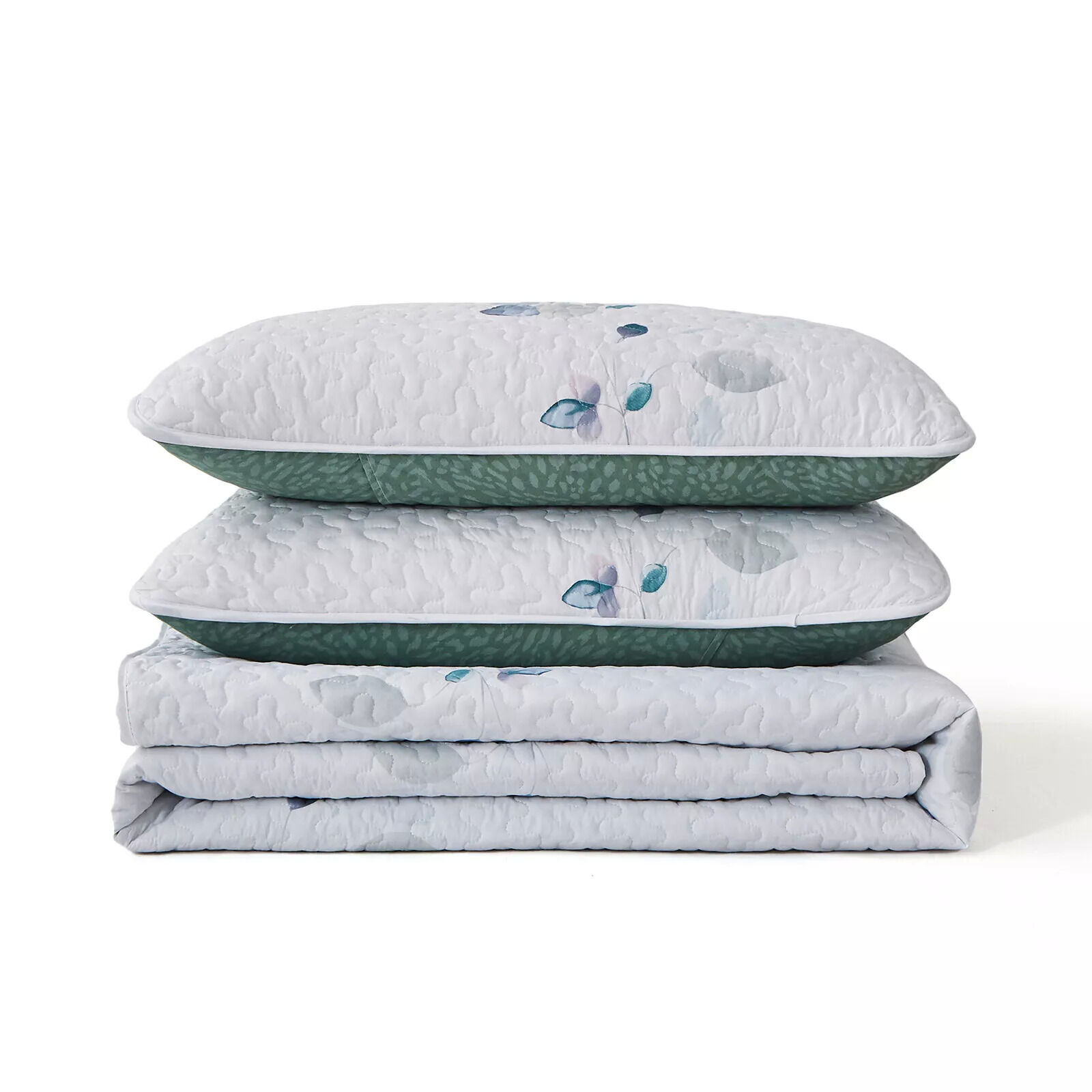 Refreshing Quilted bedspread and pillowcovers set: Cool and Inviting - Queen size Price