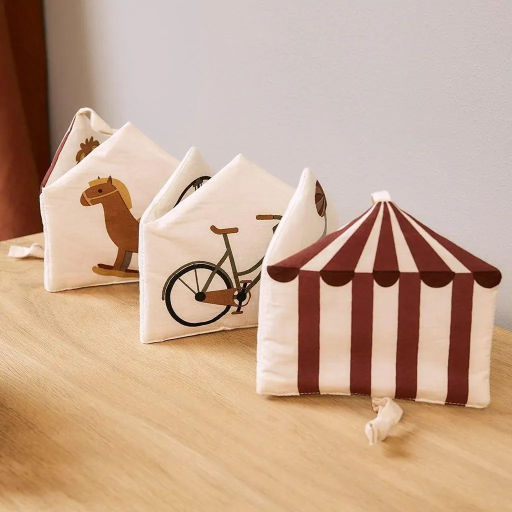 Kit Organic Fabric Book Creme Circus Kit Organic Fabric Book Creme Circus