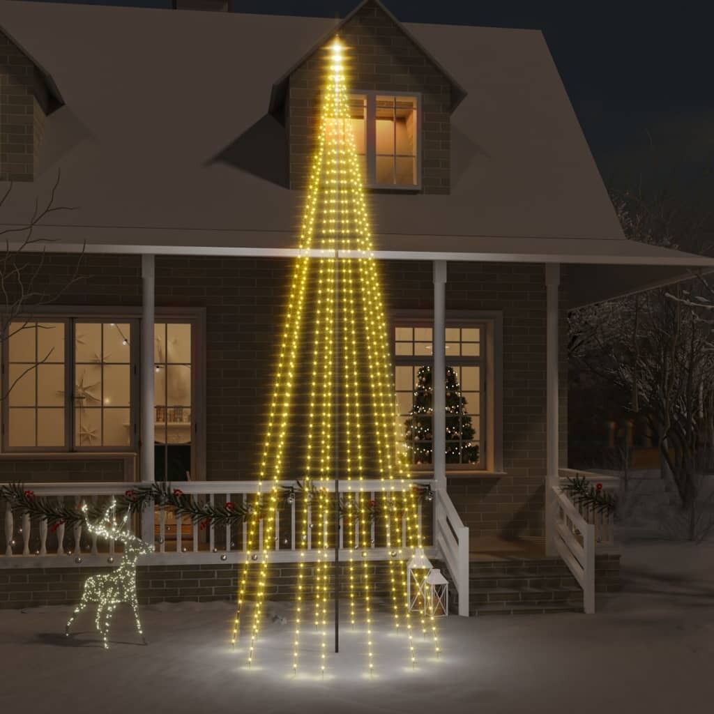 Christmas Tree on Flagpole Warm White LEDs Christmas Tree on Flagpole Warm White LEDs