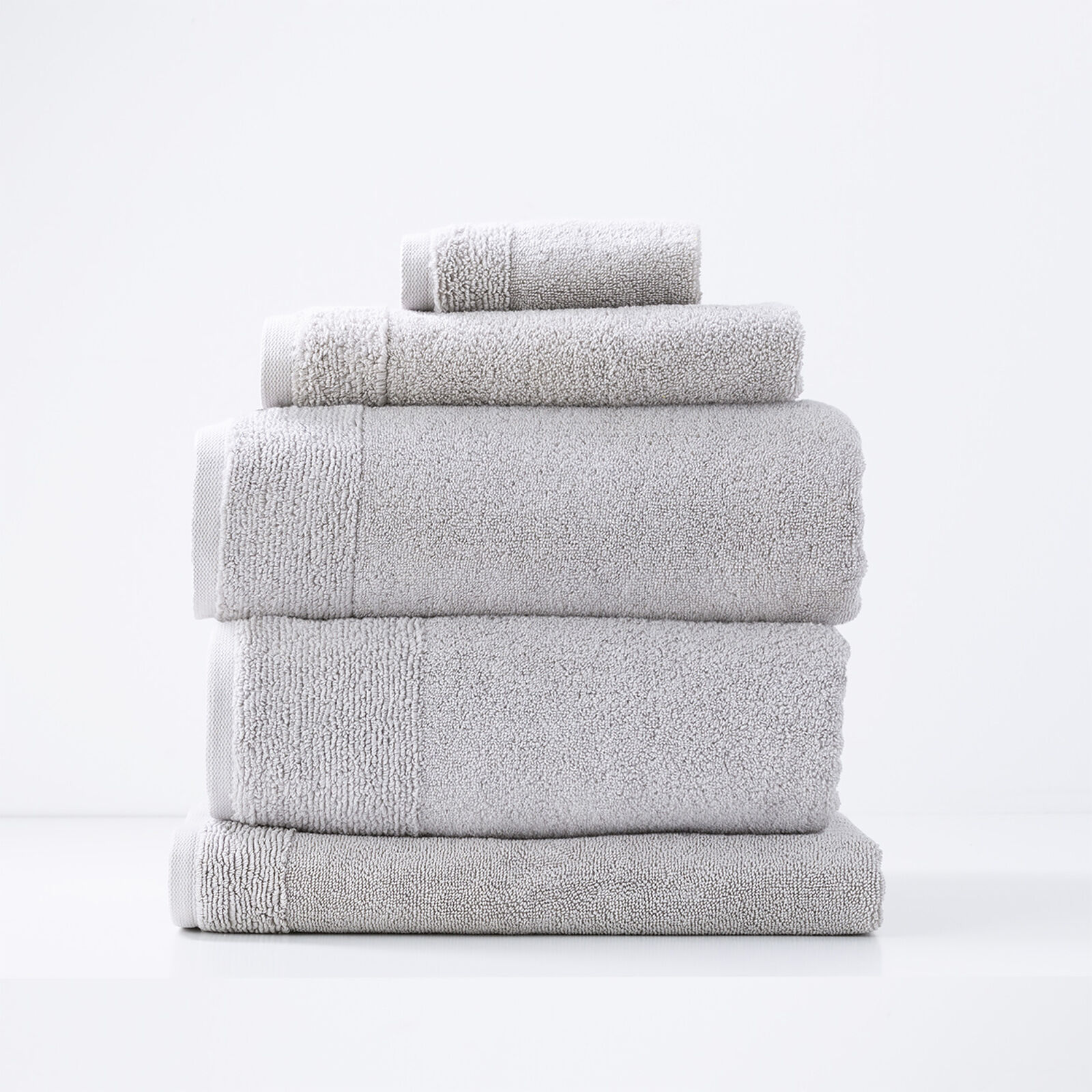 Aireys 650 GSM Zero Twist 5 Piece Vapour Bath Towel by Renee Taylor Aireys 650 GSM Zero Twist 5 Piece Vapour Bath Towel by Renee Taylor