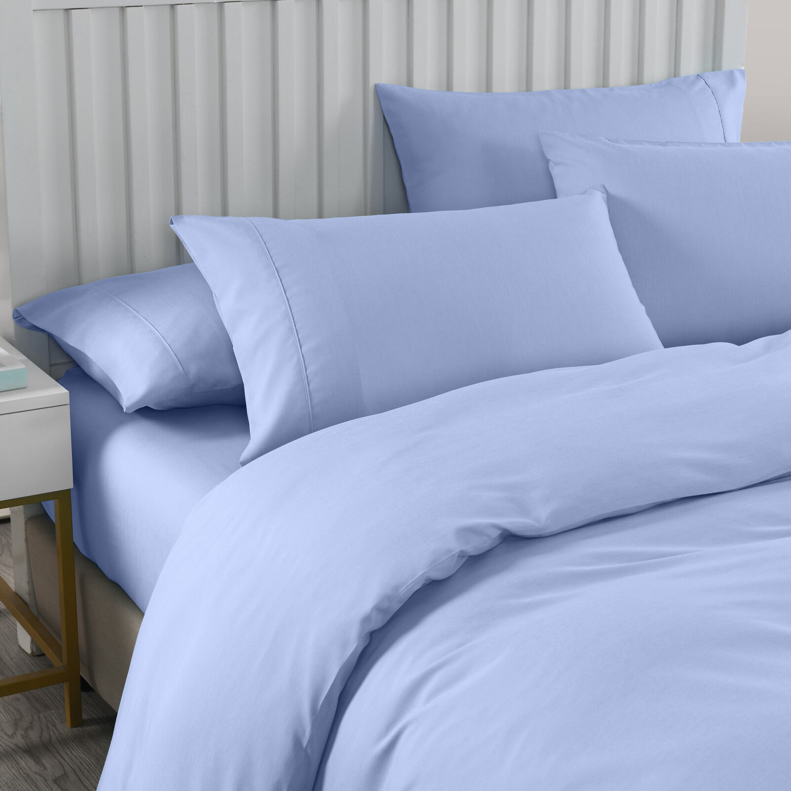 Royal Comfort 2000TC 6 Piece Bamboo Sheet & Quilt Cover Set Cooling Breathable - Double - Light Blue Royal Comfort 2000TC 6 Piece Bamboo Sheet & Quilt Cover Set Cooling Breathable - Double - Light Blue