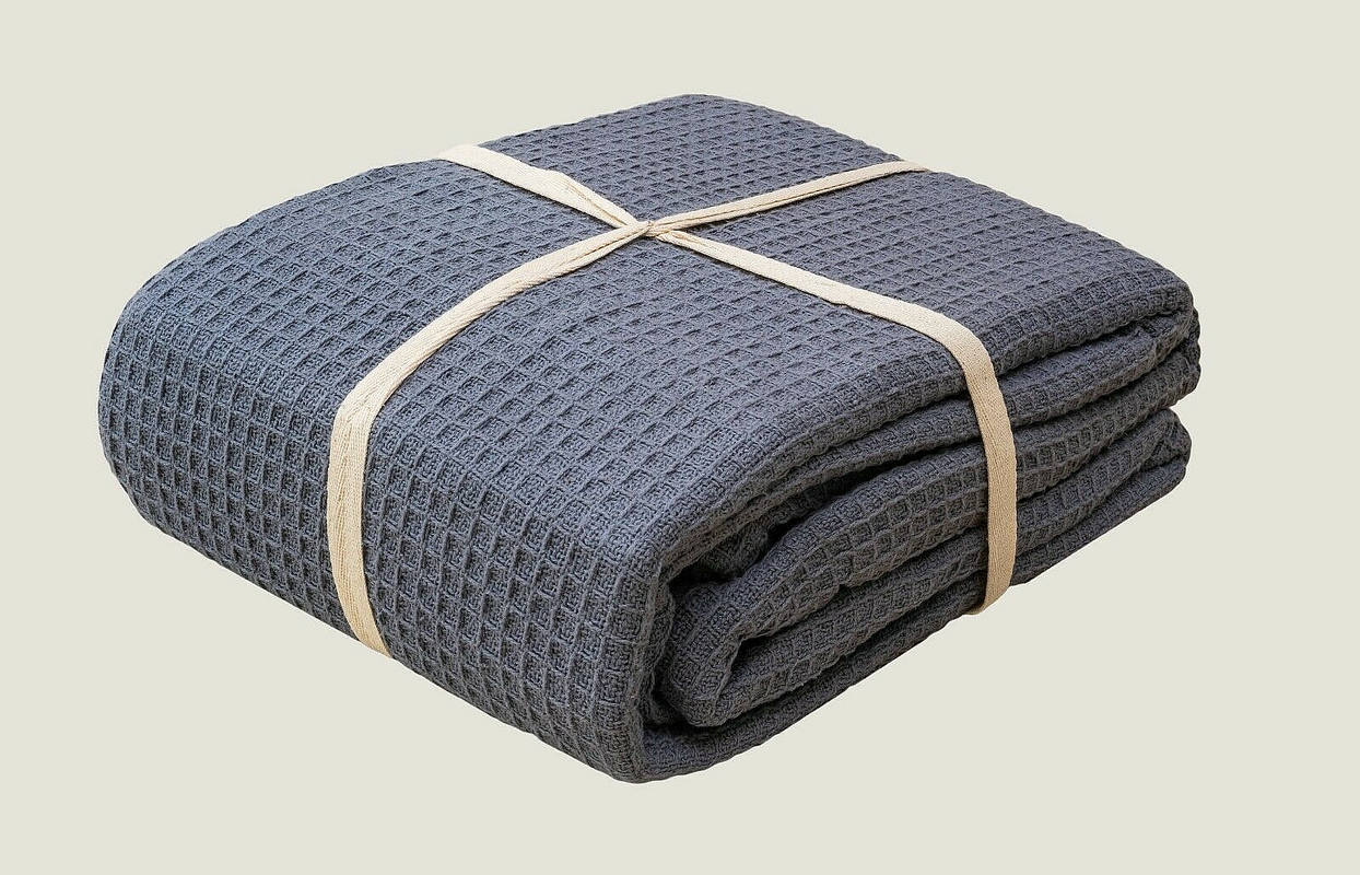 Cotton Woven Waffle Blanket 228 x 228 cm Cotton Woven Waffle Blanket 228 x 228 cm