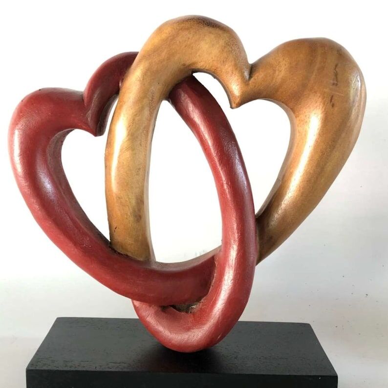 Heart Love Wood Carving Wood Sculpture Acacia Wooden Statue Heart in red 22cm Heart Love Wood Carving Wood Sculpture Acacia Wooden Statue Heart in red 22cm