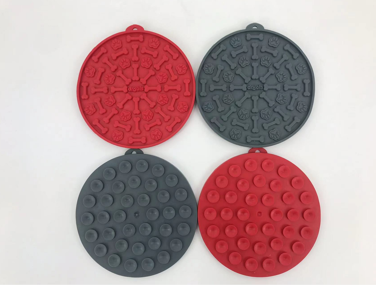 4 x Pet Dog Cat Food Peanut Butter Spread N Lick Treat Mat Pad 4 x Pet Dog Cat Food Peanut Butter Spread N Lick Treat Mat Pad