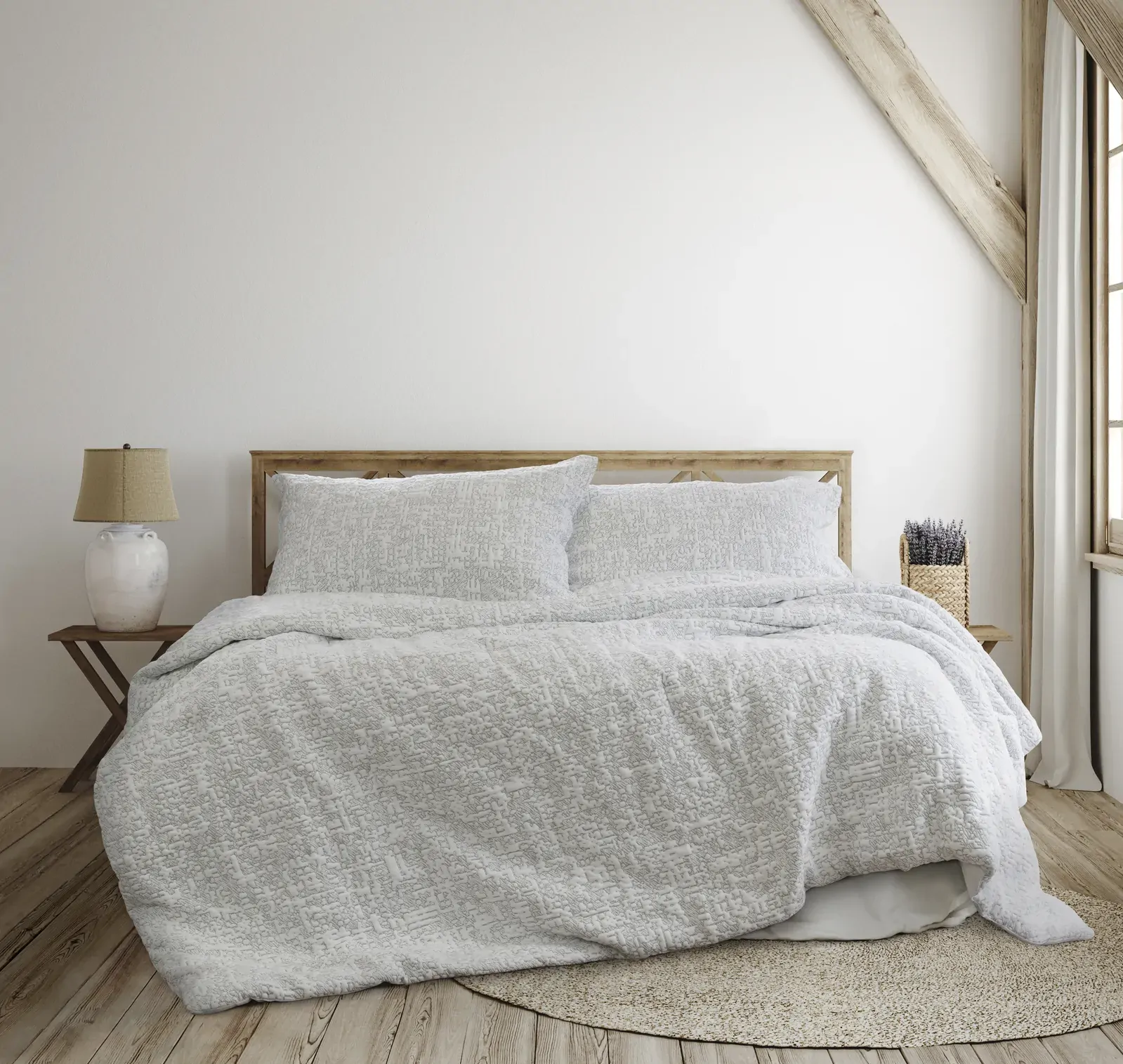 Norfolk COMFORTER SET - QUEEN/KING Norfolk COMFORTER SET - QUEEN/KING